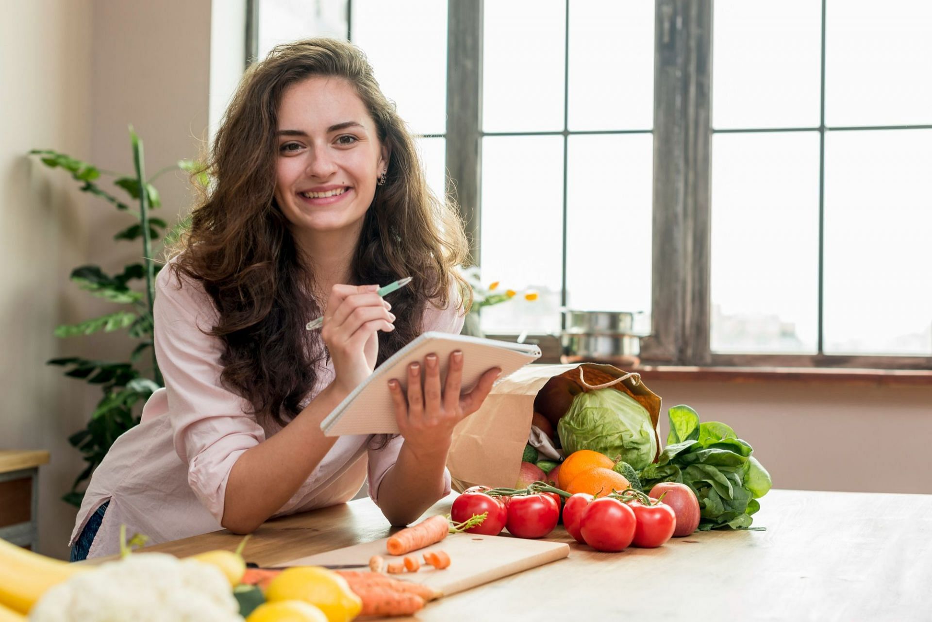 Plant protein vs. whey protein (Image by Freepik on Freepik)